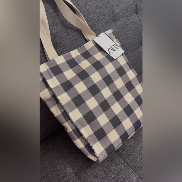 Zara Gingham Checkered Tote Bag - Black and Cream - Picture 2 of 4